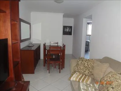 Apartamento para aluguel em Comercial