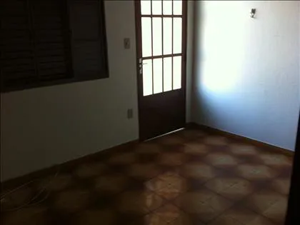 Casa para aluguel em Itapuca