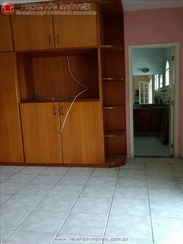 Foto 9 de 29 - Casa para aluguel em Morada da Colina