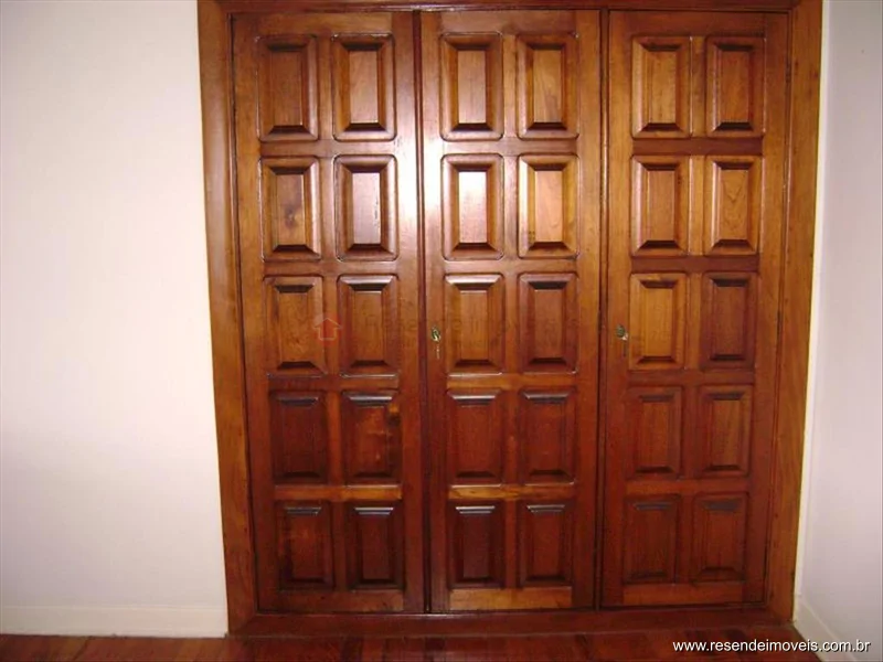 Foto 8 de 18 - Casa para venda em Vila Adelaide