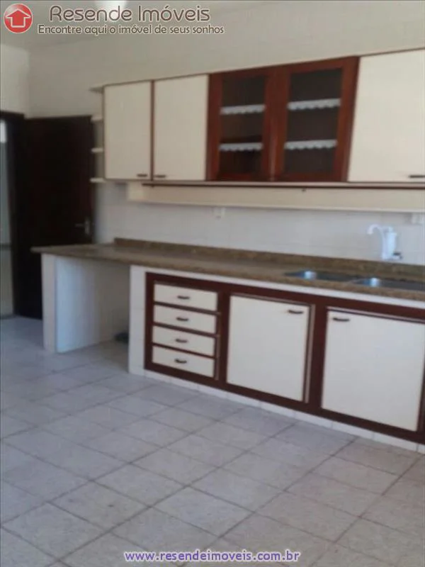 Foto 10 de 16 - Casa para aluguel em Montese