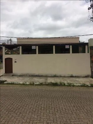 Casa para venda e aluguel em Paraíso