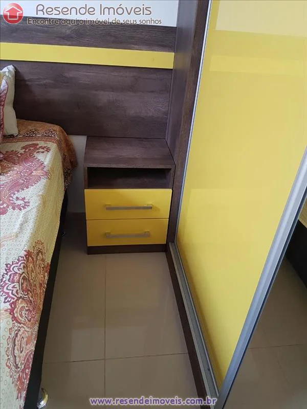 Foto 3 de 20 - Apartamento para venda em Cabral