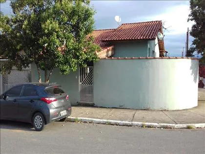 Casa para aluguel em Jardim do Sol