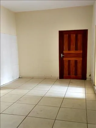 Casa para aluguel em Cabral