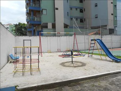 Apartamento para aluguel em Comercial