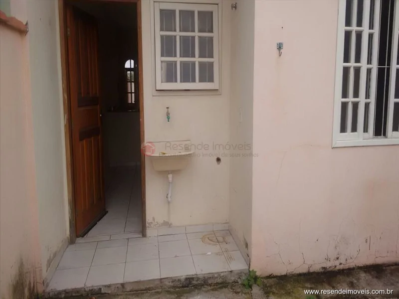 Foto 1 de 8 - Casa para aluguel em Morada da Montanha