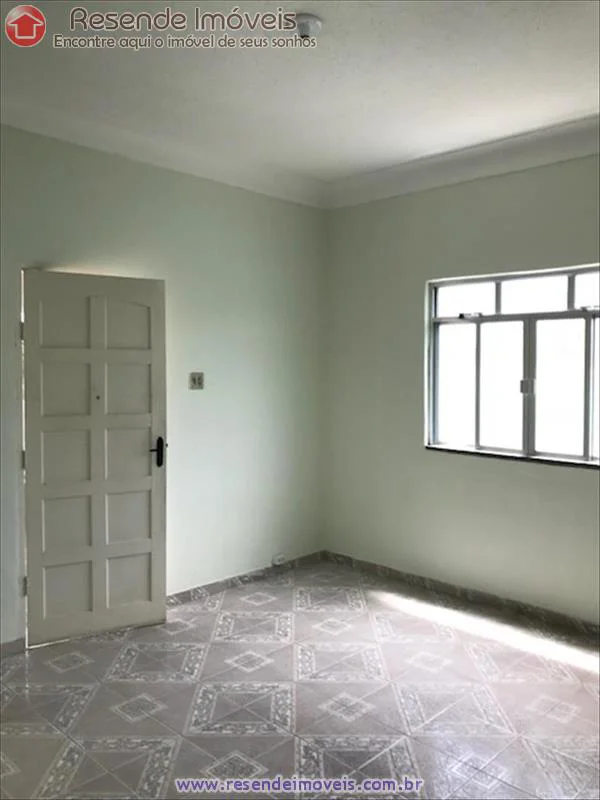 Foto 2 de 10 - Casa para aluguel em Vila Santa Cecília