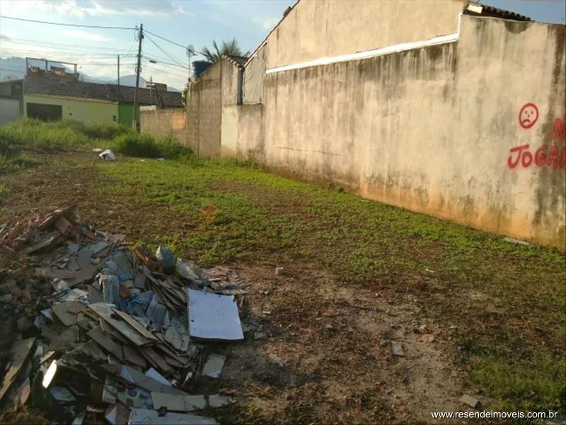 Foto 1 de 2 - Terreno para venda em Jardim Aliança II