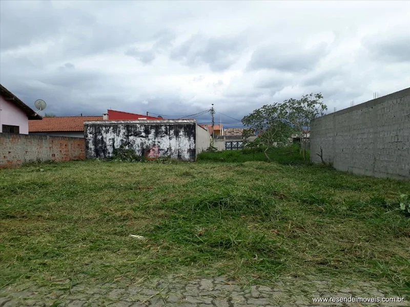 Foto 2 de 2 - Terreno para venda em Jardim Aliança II