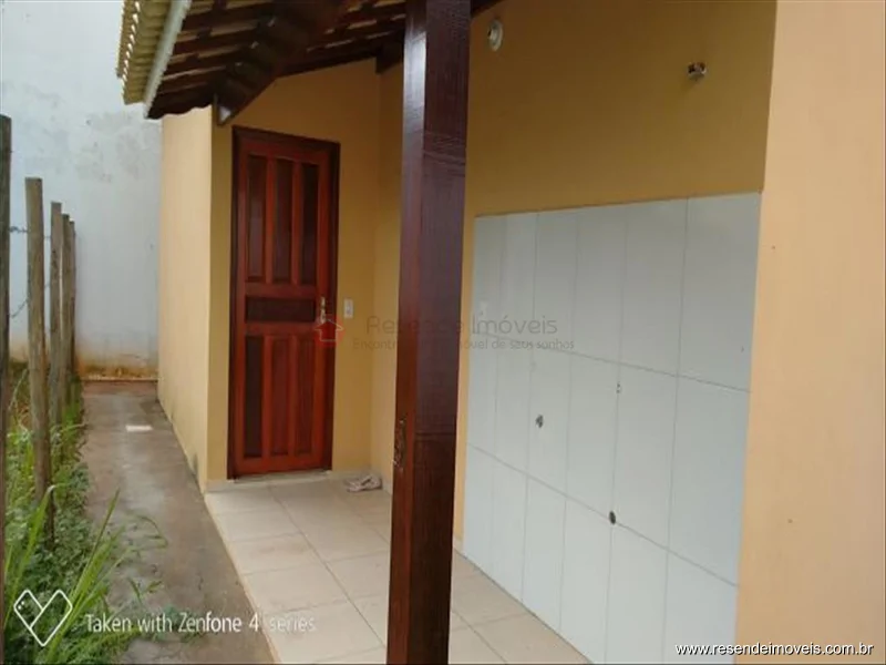 Foto 2 de 19 - Casa para venda em Monet