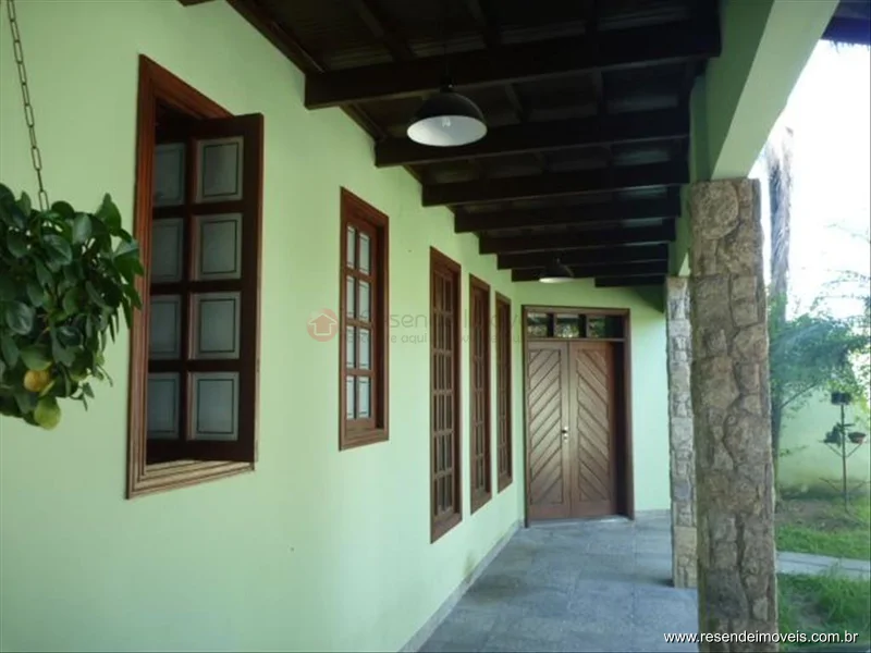 Foto 1 de 31 - Casa para venda em Montese