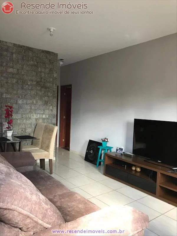 Foto 11 de 13 - Casa para venda em Morada da Montanha