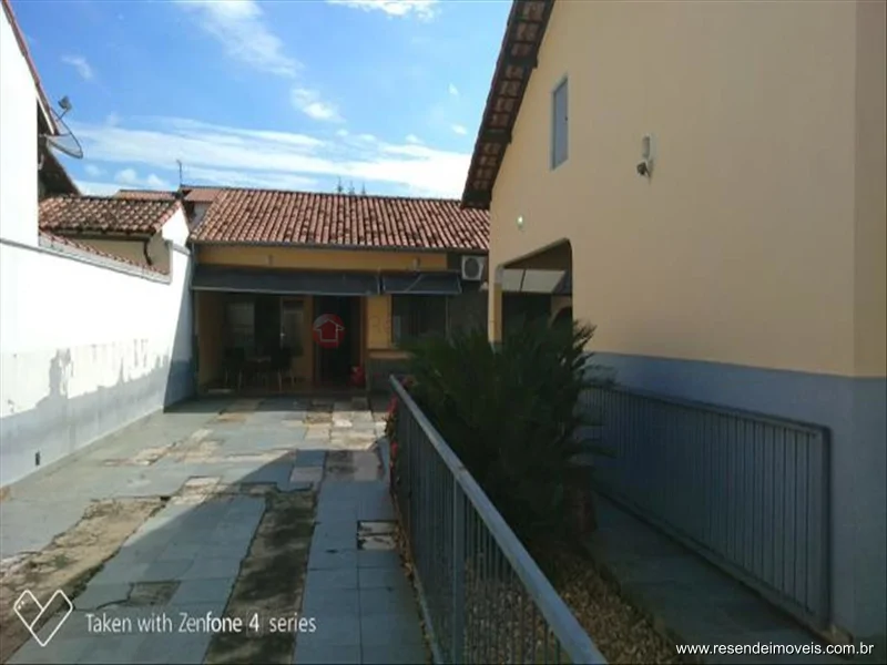 Foto 28 de 29 - Casa para venda em Morada da Colina