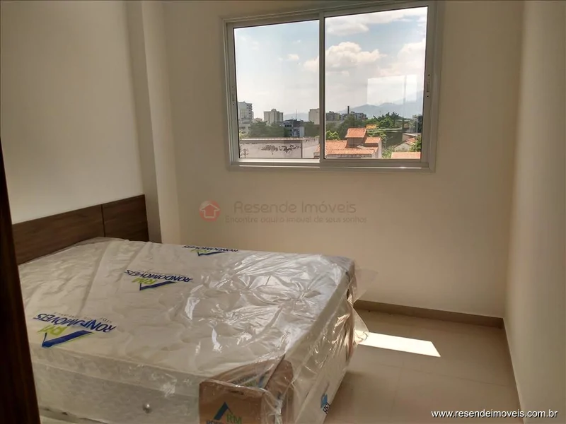 Foto 9 de 11 - Flat para venda e aluguel em Jardim Tropical