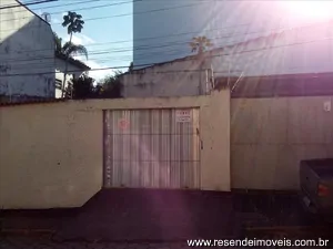 Terreno para venda em Jardim Tropical