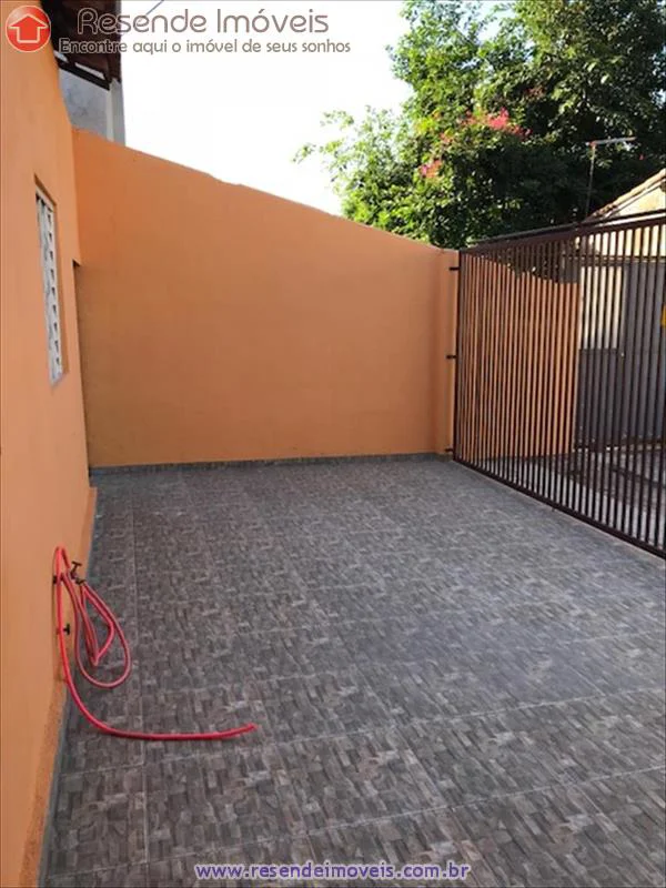 Foto 1 de 14 - Casa para aluguel em Vila Santa Cecília
