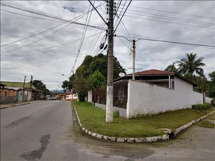 Casa para aluguel em Itapuca