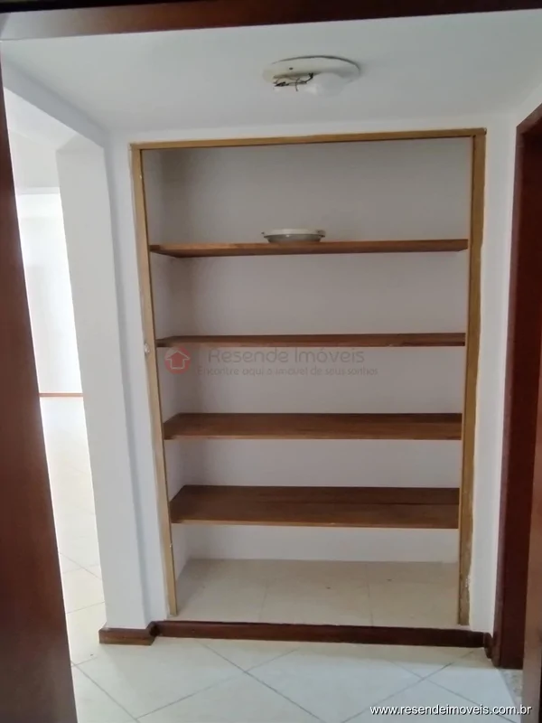 Foto 8 de 20 - Casa para venda em Santa Isabel