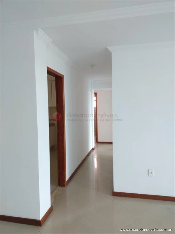 Foto 4 de 17 - Apartamento para aluguel em Morada do Castelo
