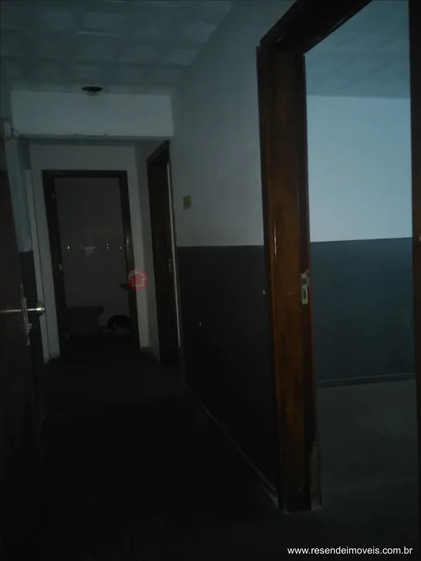 Foto 10 de 18 - Galpão para aluguel em Comercial