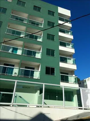 Apartamento para venda e aluguel em Centro