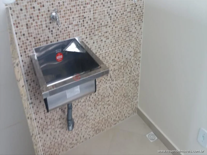 Foto 3 de 14 - Casa para aluguel em Vila Santa Cecília