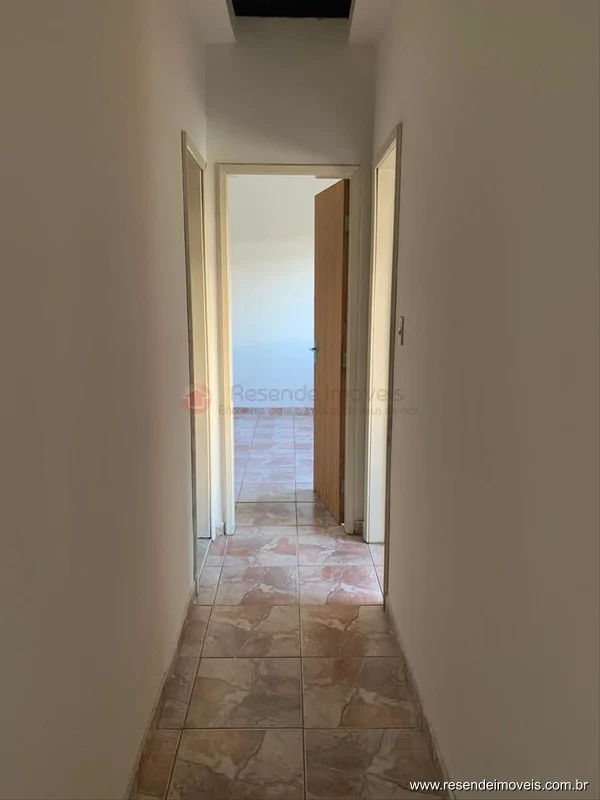 Foto 4 de 14 - Casa para aluguel em Vila Santa Cecília