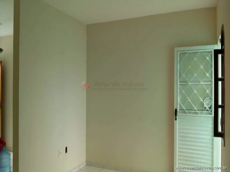 Foto 9 de 28 - Casa para venda em Morada da Montanha