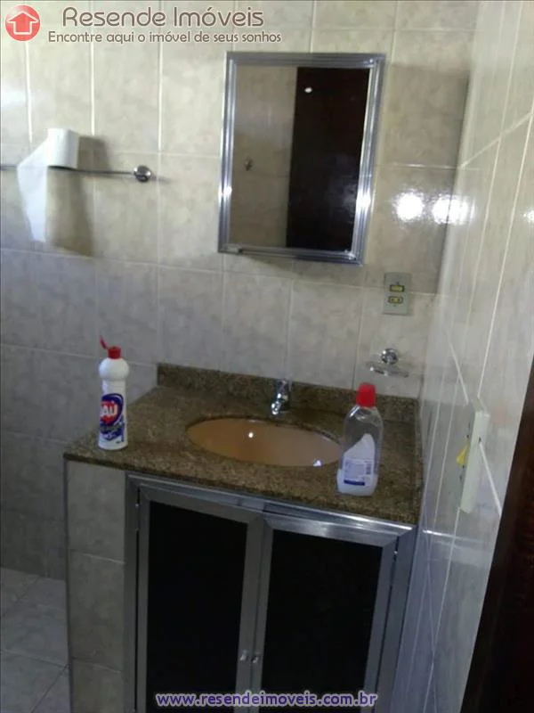 Foto 3 de 21 - Casa para aluguel em Vila Adelaide