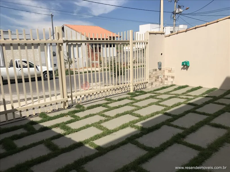 Foto 1 de 16 - Casa para venda em Parque Ipiranga II