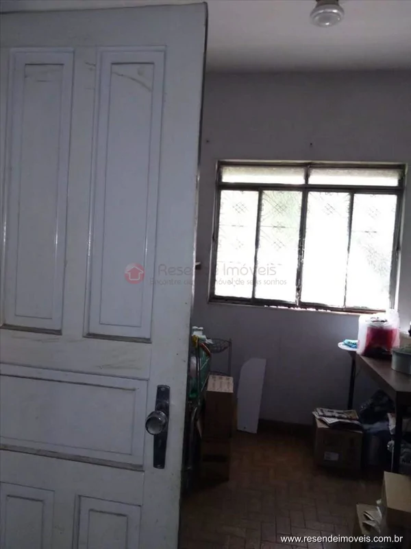 Foto 16 de 22 - Casa para venda em Jardim Tropical