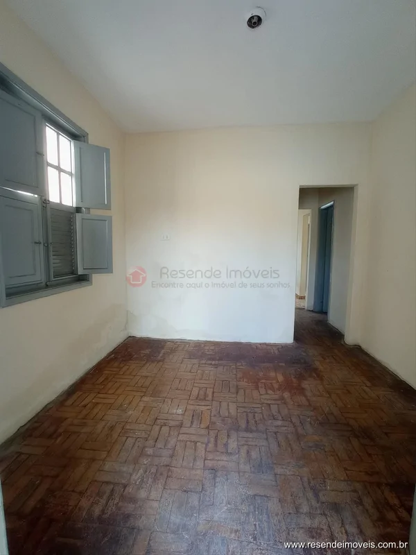 Foto 11 de 13 - Casa para aluguel em Vila Santa Cecília