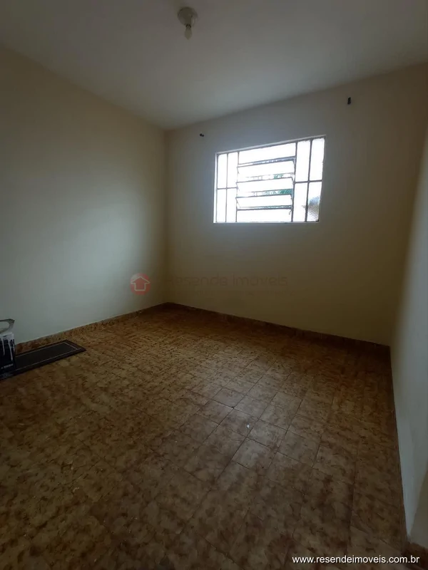 Foto 5 de 13 - Casa para aluguel em Vila Santa Cecília