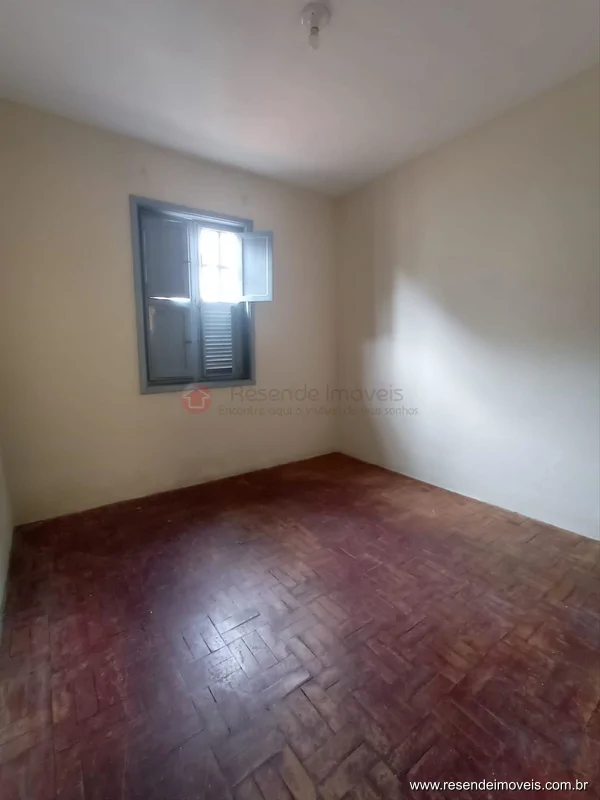 Foto 12 de 13 - Casa para aluguel em Vila Santa Cecília