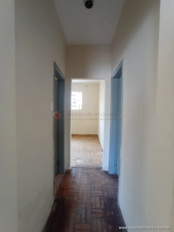 Foto 4 de 13 - Casa para aluguel em Vila Santa Cecília