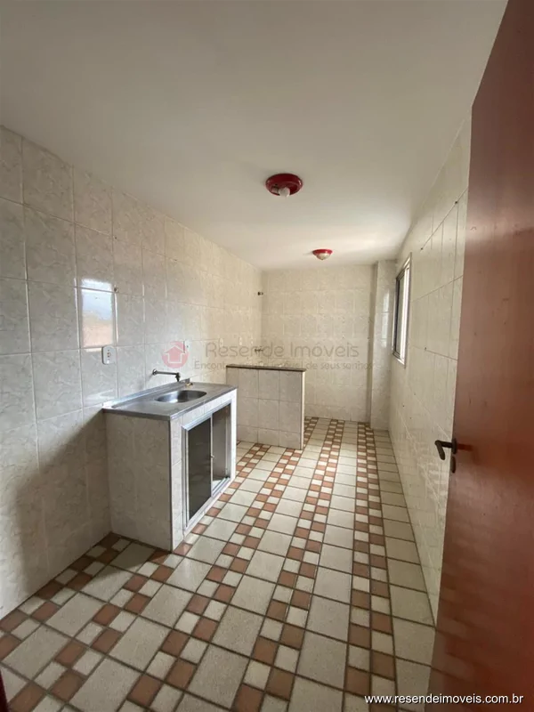 Foto 2 de 13 - Apartamento para aluguel em Vila Santa Cecília