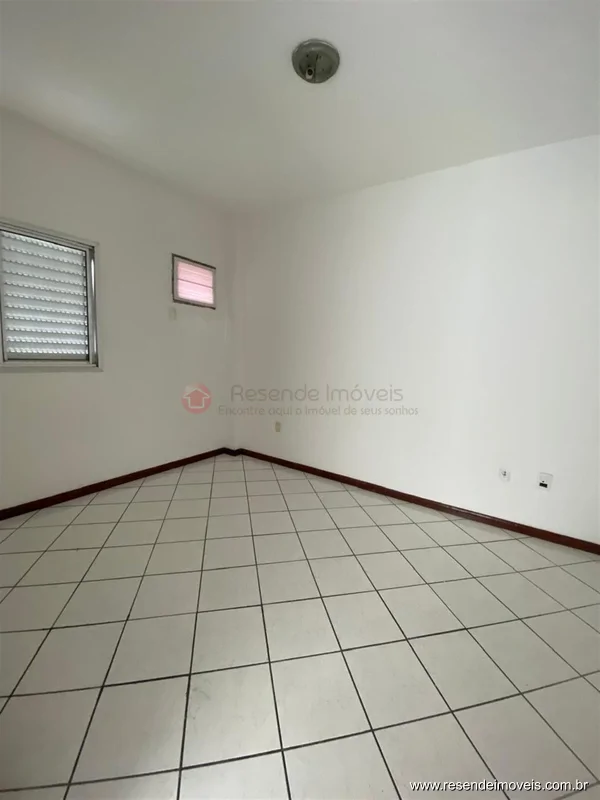 Foto 7 de 13 - Apartamento para aluguel em Vila Santa Cecília