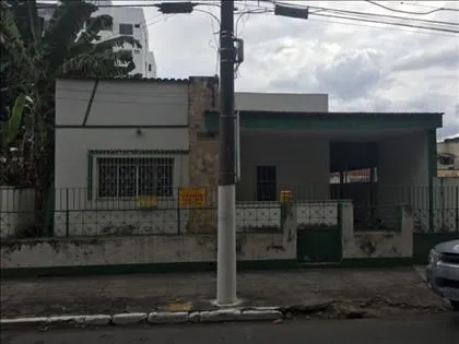 Casa para venda em Comercial