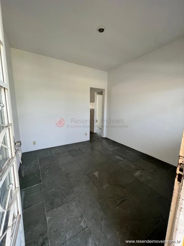 Foto 1 de 7 - Casa para aluguel em Vila Julieta