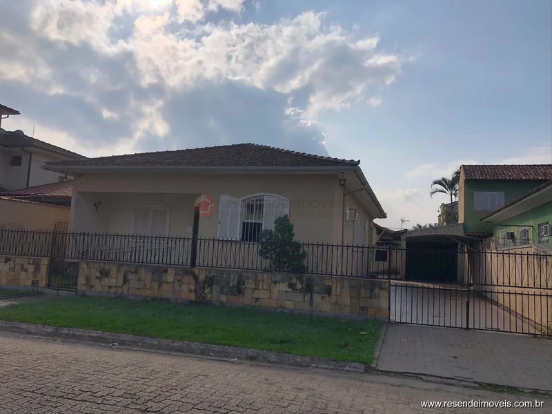 Foto 1 de 19 - Casa para aluguel em Vila Julieta