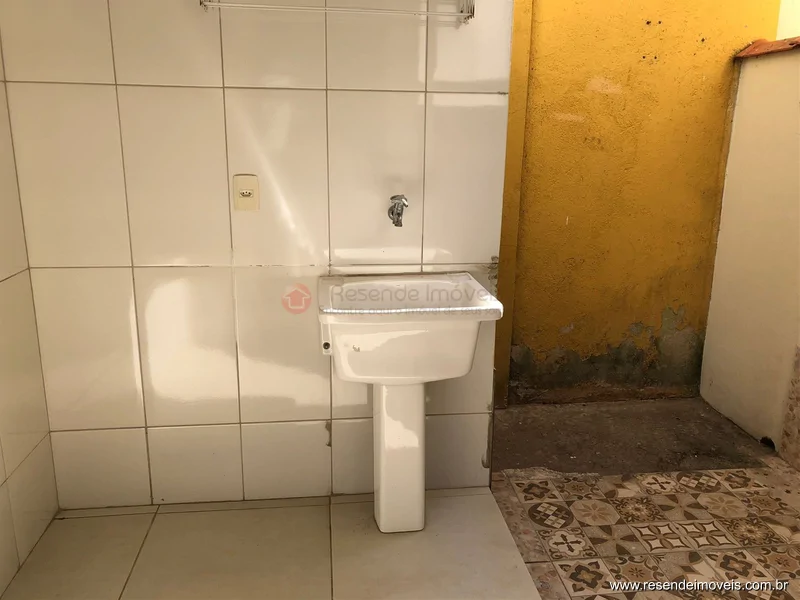 Foto 15 de 16 - Casa para aluguel em Vila Julieta