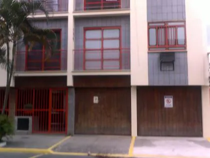 Apartamento para aluguel em Comercial