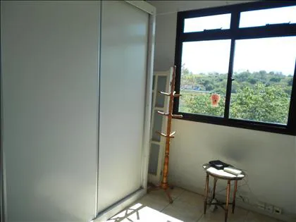 Apartamento para aluguel em Comercial