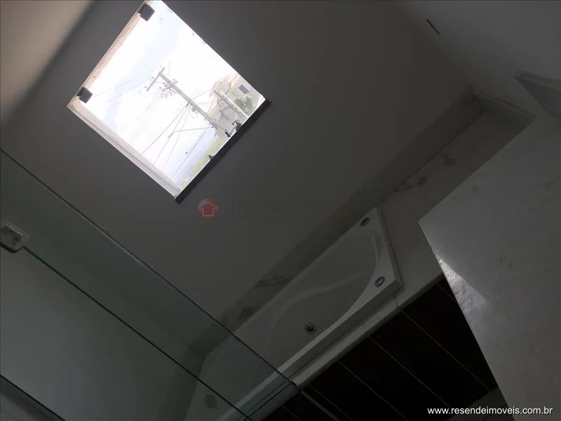 Foto 3 de 18 - Casa para venda e aluguel em Morada da Colina