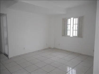 Casa para aluguel em Montese