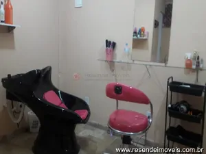 Salão para aluguel em Toyota II