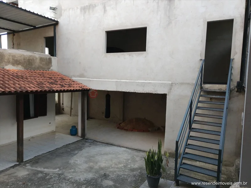 Foto 15 de 16 - Casa para venda em Cabral