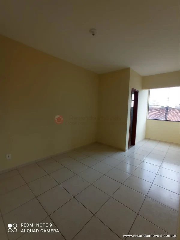 Foto 3 de 9 - Apartamento para aluguel em Vila Santa Cecília