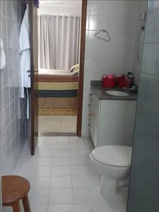 Apartamento para aluguel em Comercial